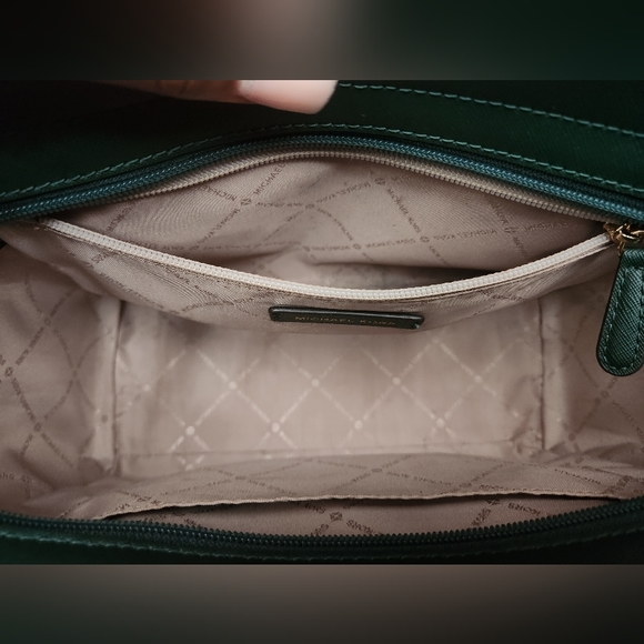 MK Selma Satchel Leather Handbag Medium - Picture 6 of 8